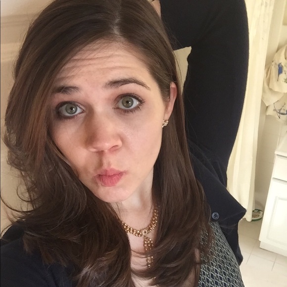 Meet your Posher, Zoë - Picture 2 of 2